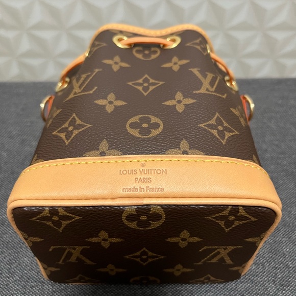 Louis Vuitton Monogram Nano Noe - Picture 10 of 16